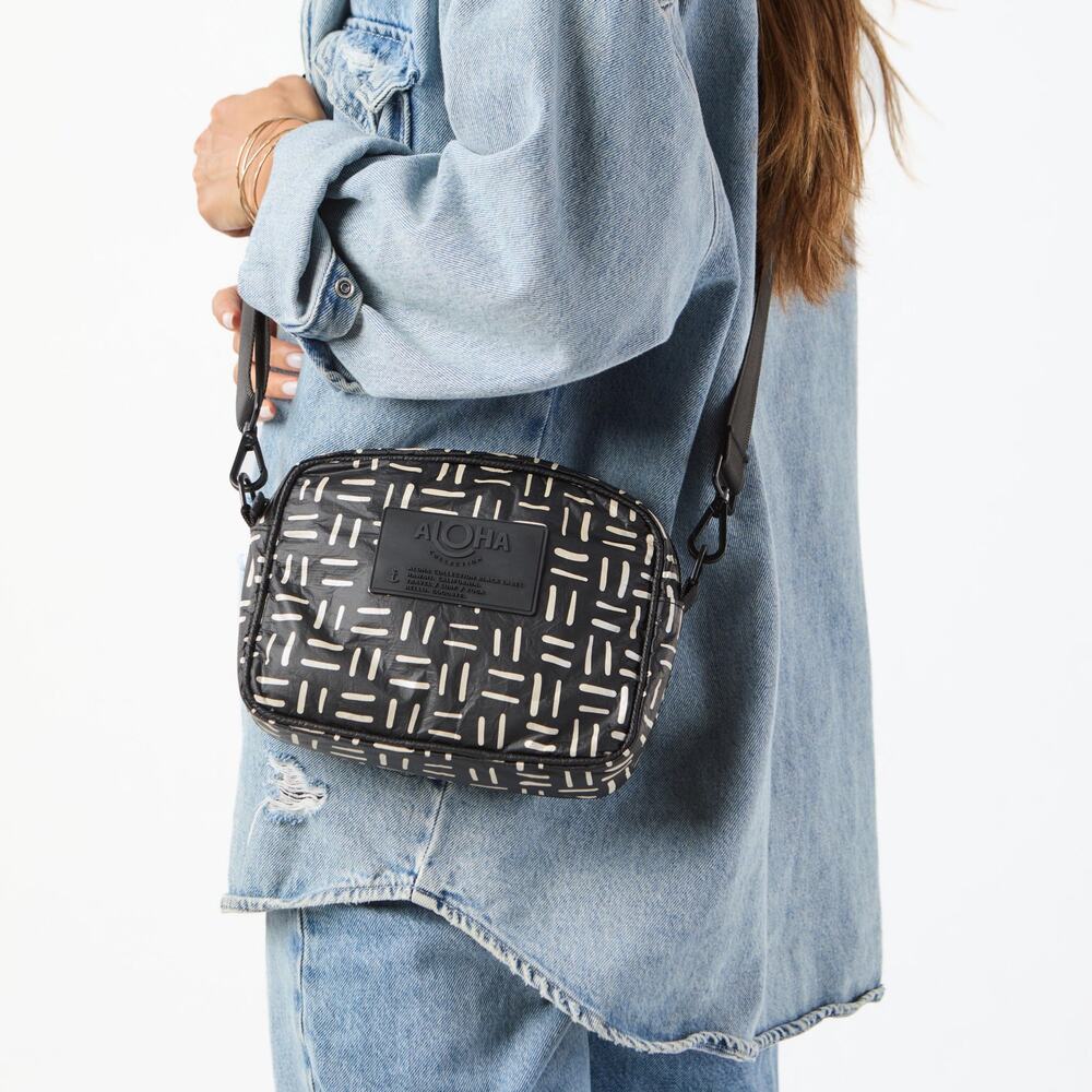 Aloha Collection• LE TOUR Rattan Cross Body Bag Purse - Picture 7 of 14